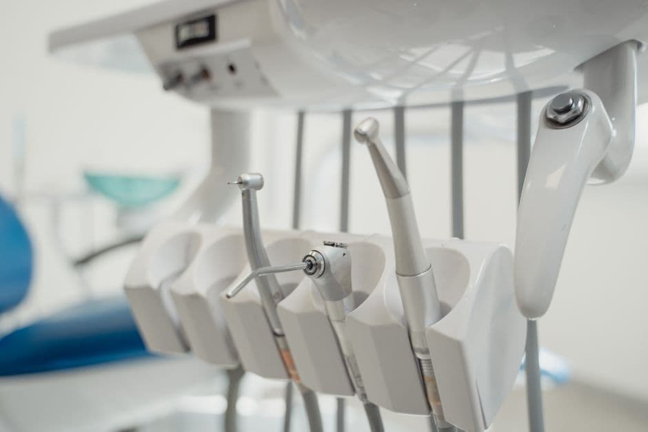 Unidad dental veterinaria portatil usada ultrasonido y turbina — foto 1